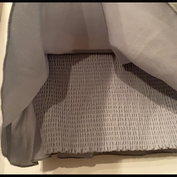 ON HOLD Wilfred tube/crop top 🤍 - Picture 5 of 7